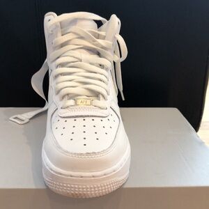 Nike Air Force 1 size 6Y